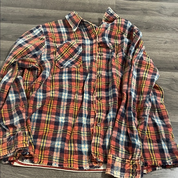 Plaid Woman’s Shirt with Nashville Graphic - Picture 2 of 3